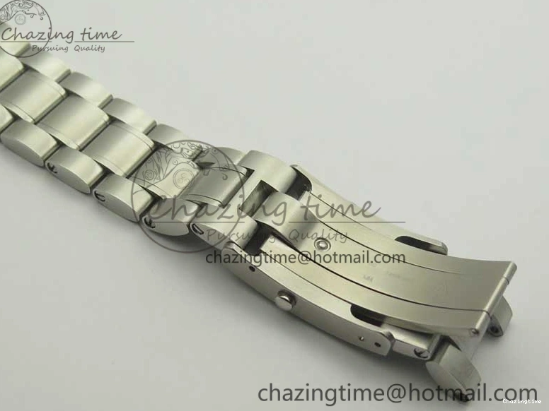 1227 Lightweight Speedmaster SS Snoopy OMF Best Edition White Dial on SS Bracelet Manual Winding Chrono Movement 7992